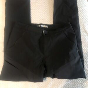 Arcteryx size M soft shell pants